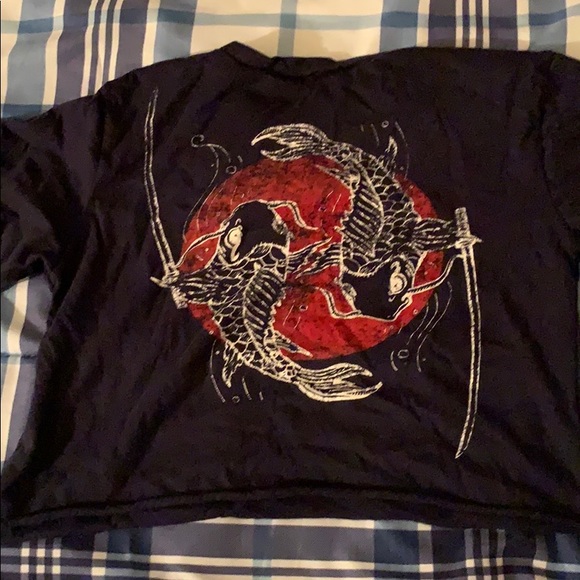 Local Lab Crop Top - Picture 2 of 2